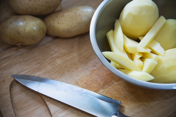 fresh raw potato stick prepared cooking kitchen - Грибовница