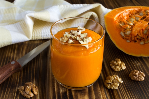 smoothie with pumpkin walnut wood - Тыквенный кисель с грецкими орехами