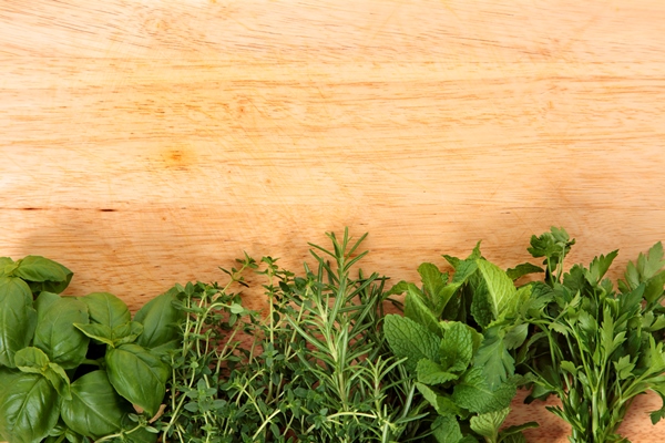 fresh herbs wooden board 1 - Тапенада по-афонски