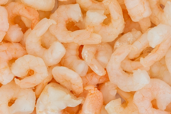 fresh small cocktail shrimps - Киноа с креветками