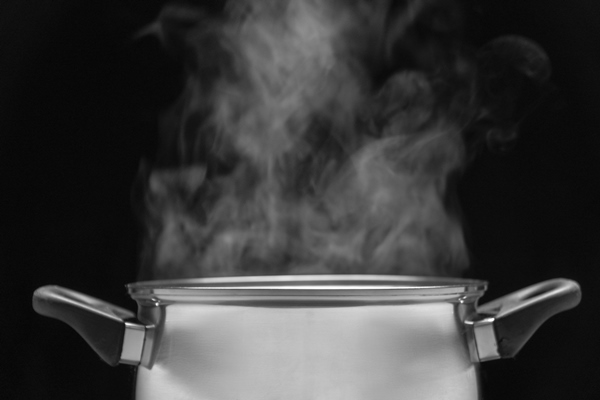 steam cooking pot kitchen dark background - Рыба по-афонски