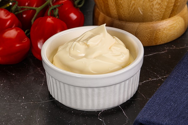 creamy dip dressing sauce mayonnaise - Котлеты на сухом молоке
