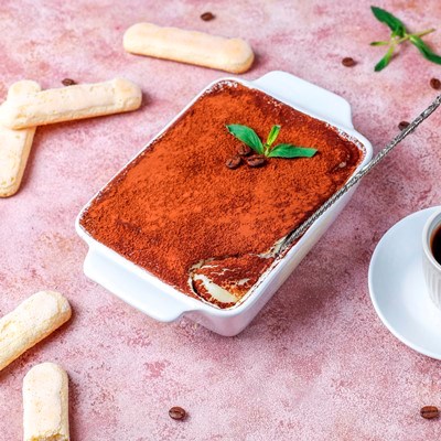 Торт без выпечки с печеньем и заварным кремом