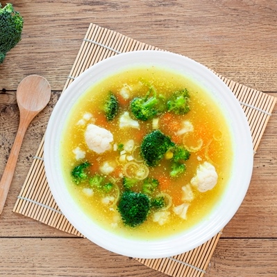 Постный суп из брокколи и цветной капусты