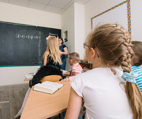 Школу в уральской глубинке проверяют на оккультизм