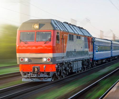 Следом за Андреевским крестом РЖД пустила йога-поезд