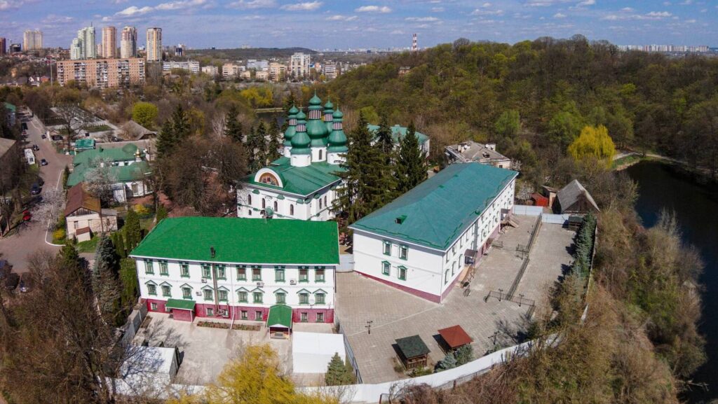 Монастыри Киева 4