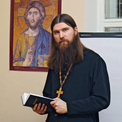 «Бог сказал мне: ты должен перейти в православную церковь!» Беседа со священником Станиславом Распутиным