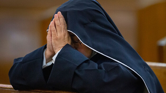 «Сестры хотят, чтобы вы выгнали из меня дух Православия», – история о том, как католическая аббатиса стала православной монахиней