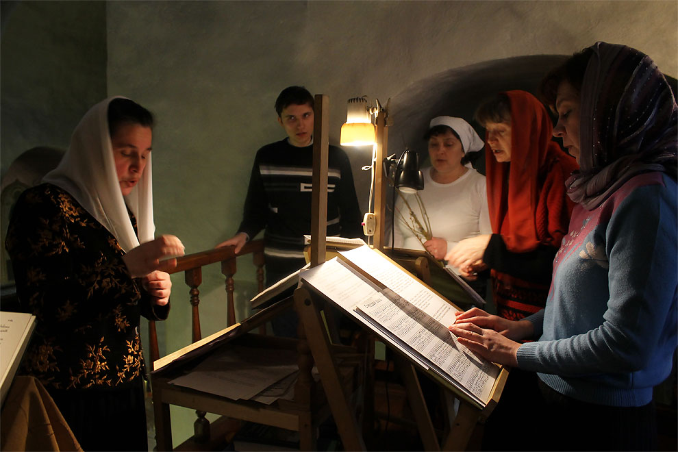 sovremennye pevchie na klirose – Церковный хор