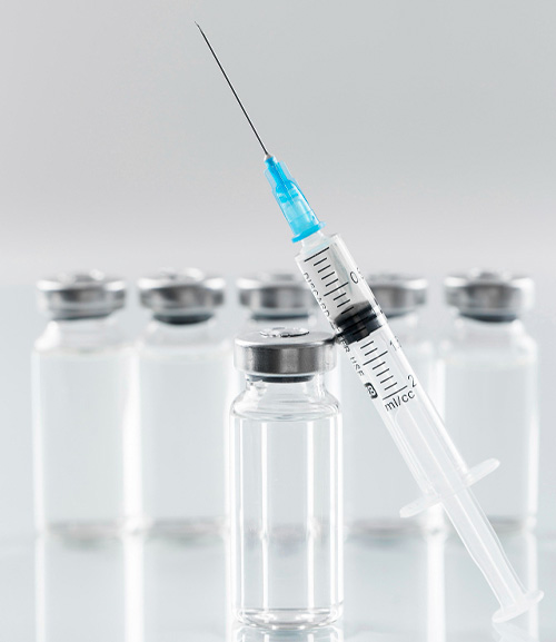 Греховные вакцины: как выбрать меньшее из двух зол?