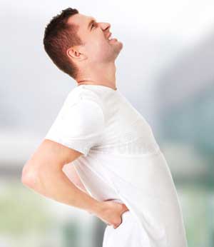 Люмбаго – первый сигнал тревоги при заболеваниях спины