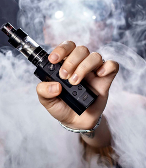 «Дым» электронных сигарет провоцирует рак