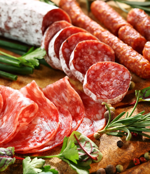 ВОЗ: переработанное мясо — причина рака!
