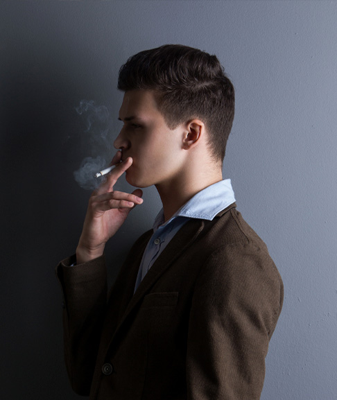 Американские предприятия отказываются принимать курильщиков